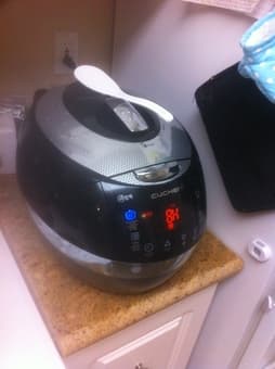 Korean pressurized rice cooker 1