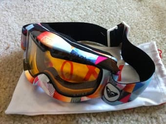 Women Roxy Ski Goggles - NEW $25 1