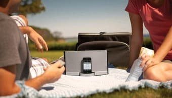 BOSE SoundDock Portable - Like New - GREAT DEAL 1