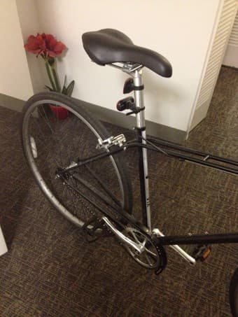 GIANT 12 VIA 3, 1 Speed Mens Bike 2