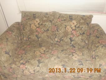 Sofa for $25 2