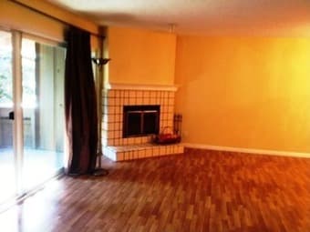 $1095 Large room in a furnished luxury condo, all utilities included 1