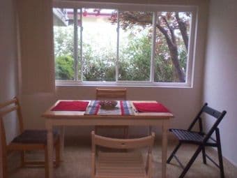 Queen bed ,mattress, table - $100 (palo alto) 1