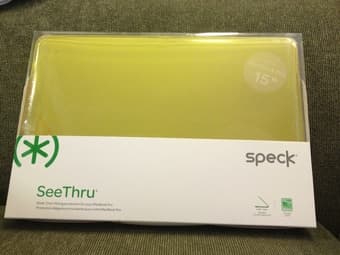 Speck macbook pro seethru cases 1