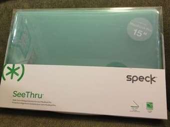 Speck macbook pro seethru cases 2
