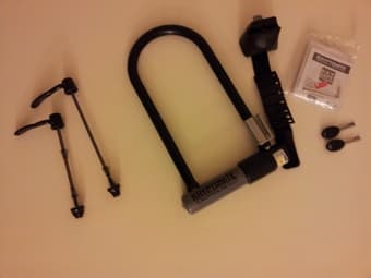 XL mint Bike: Giant Revel w/ Pump, Fenders and Security Kit ($350) 3