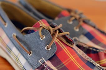 Beautiful plaid women shoes, size 6, brand new, $29 2