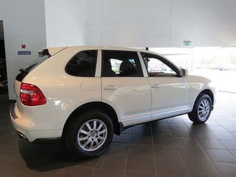 2009 Porsche Cayenne Base model 39000mileage for $34K 2