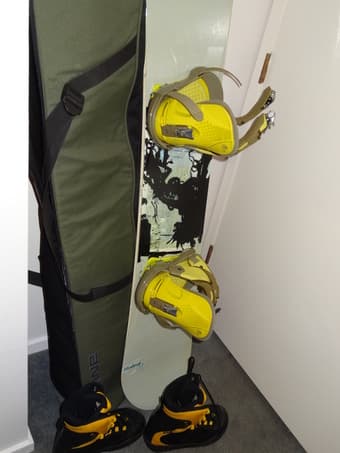 K2 Ambush Snowboard 169 + Burton Bindings + Boots + Dakine Case 1