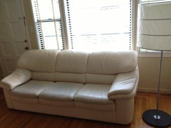 Leather Sofas and Coffee Tables Must Go - $600 (menlo park) 3