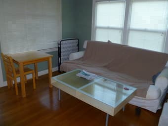 2 bed apartment in downtown Palo Alto ($3100 utilities/internet incl) 1