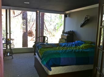 Room in 7bedroom/6.5bathroom house 03/15/13 - 04/08/13 $900 2