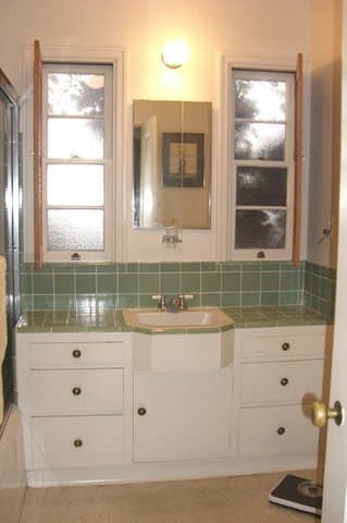 $800 - Room for rent in Menlo Park Home - Starting April 1st 3