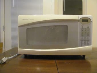 Microwave (Sharp) $30 1