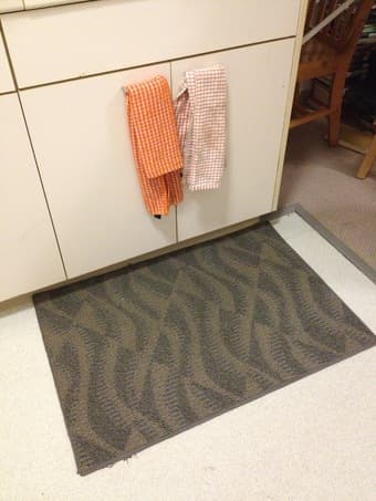 welcome mat or kitchen mat -- $5 1