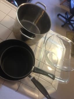 Kitchen items , pan, pot, Glassware items 2