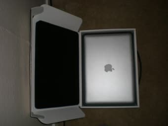 MacBook Pro 13.3"  $650 3