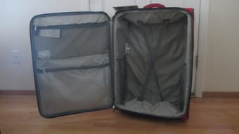 Brand new red Luggage AMERICAN TOURISTER 29'' iLite DLX Upright 3