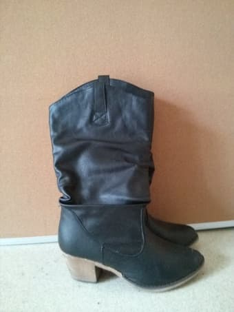 Women's Jackets and Boots~ almost new!! 3