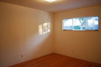 $1850 / 2br - Like a Single Family House - Ready to Move In! 2