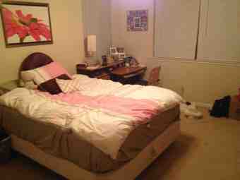 Looking for two roommates for a house in Redwood City 1
