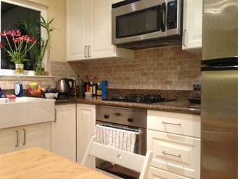 $1495 / 900ft² - college terrace, Nice Area, New Remodeled House 1