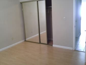$415 Charming Room for Rent in Oakland 2