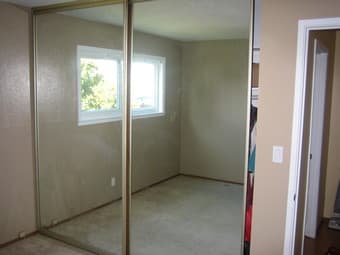 **ROOM FOR RENT w/PRIVATE BATH - AVAILABLE May 1st - PICS (Milpitas) 2