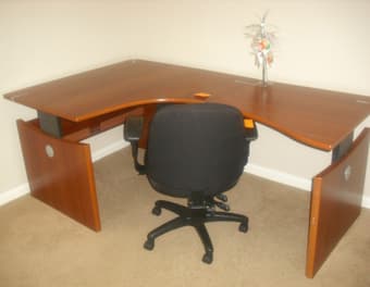 Office desk and office chair for sale 1