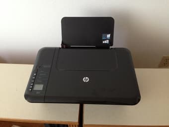 HP Deskjet 3050 - scanner, printer & copier - great condition $25 Obo 2