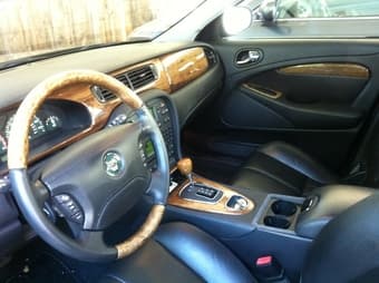 2003 Jaguar S-type for sale, $6,200, clean title in good condition 3