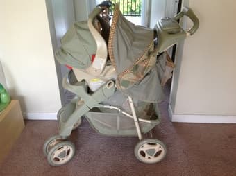 Graco travel system $40 2