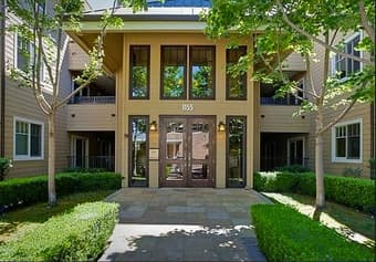 PREMIUM LOCATION IN PALO ALTO/MENLO PARK - CalTrain, Fully Furnished 1