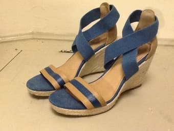 Fossil Wedges Size 9 $15 1