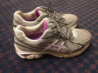 Asics gt-2160 women running shoes size 6.0 $15 2