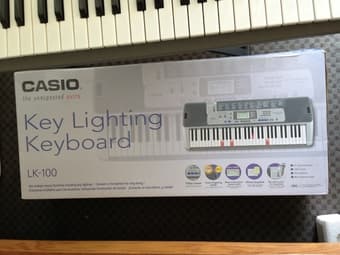 Casio LK-100 61 key keyboard with stand (asking $60) 3