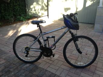 16" Women's Mountain Bike + Helmet + U-lock $150 1