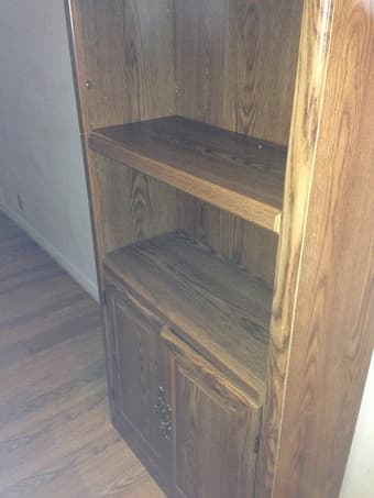 Armoire shelf FREE 1