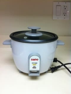 Moving Sale--Pots, skillet, rice cooker, dinnerware set and silverware 1