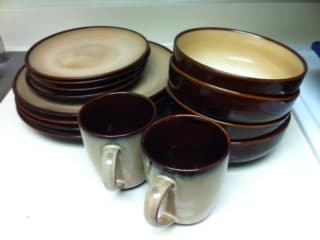 Moving Sale--Pots, skillet, rice cooker, dinnerware set and silverware 3