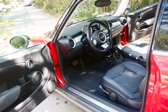 [Sell]2009 Mini Cooper Hardtop (Chili Red, 33K Miles ) 3
