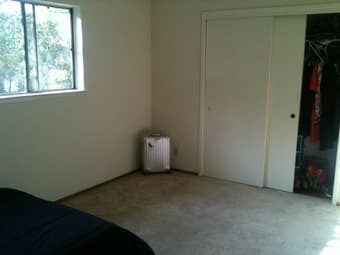 master bedroom in house on College Ave. $1300 - starting from mid June 3