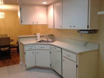$1000 Large room in a furnished luxury condo (Santa Clara) 2