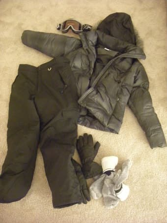 Woman's ski wear 1