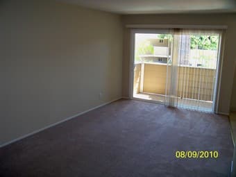 $650 Rooms in Mountain View apt (near San Antonio Shopping Center) 1