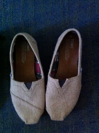 toms size 6.5 for $30 1