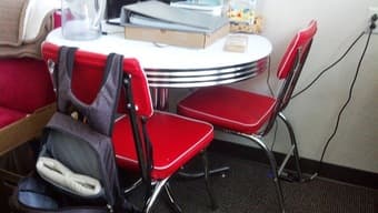 small round vintage diner table & chairs, $75 1