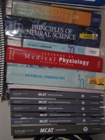 MCAT review books (Kaplan) for sale and other premed textbooks 2