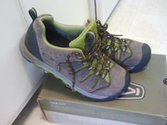Keen women hiking shoe US-size 7.5 (Used once) $70 (original $125) 2