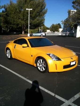 Relocation sales - 2005 Ultra Yellow Nissan 350z 3